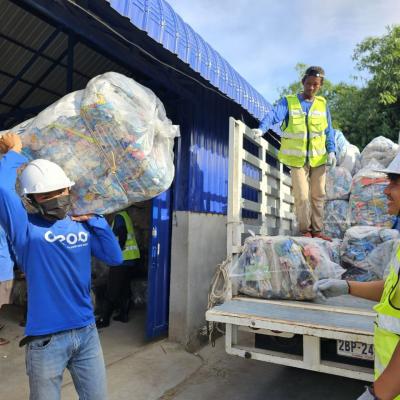 Sending Waste To Thermal Recycling Center